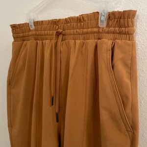 Lightweight Joggers